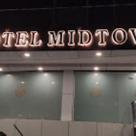 Hotel Midtown , Bareilly Exterior foto